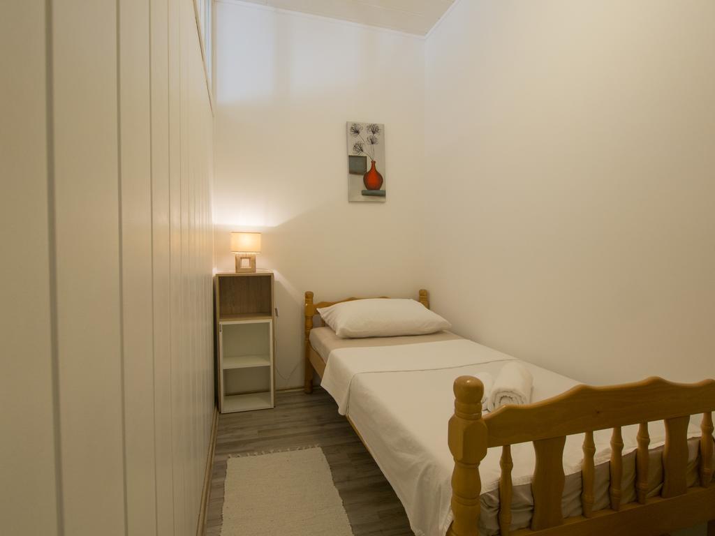 Apartment Dominik Спліт Екстер'єр фото