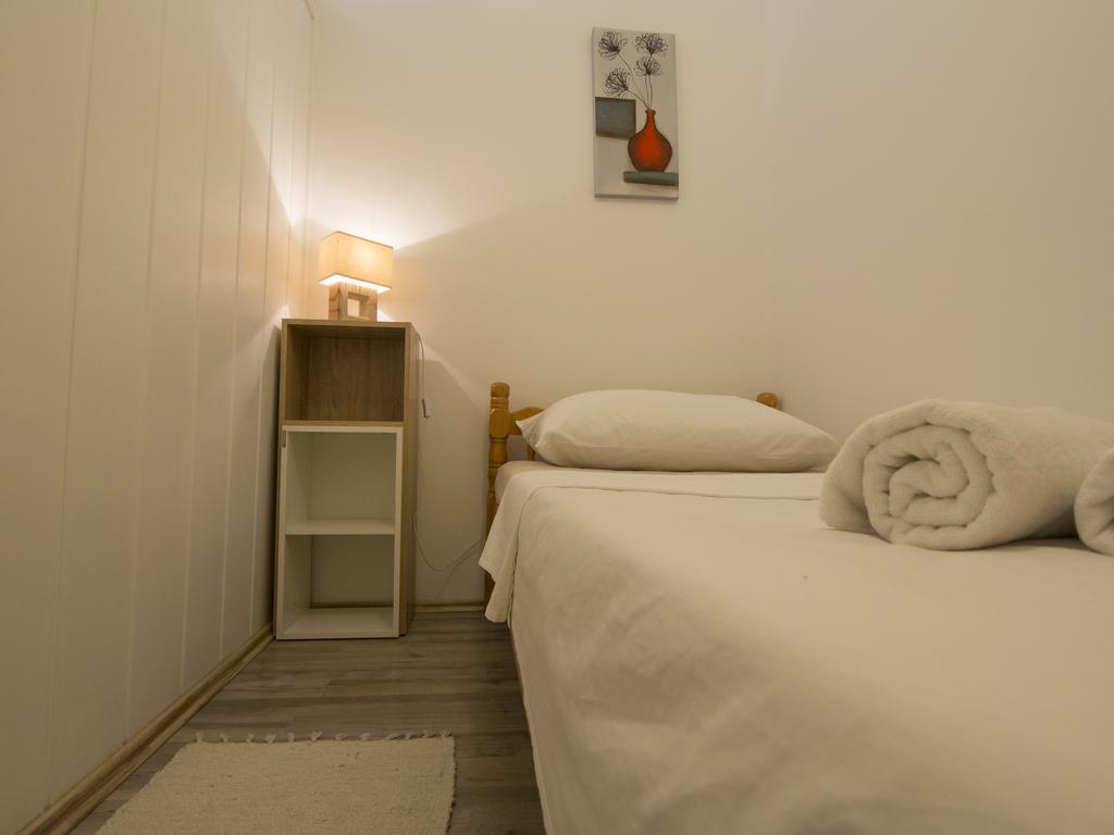 Apartment Dominik Спліт Екстер'єр фото